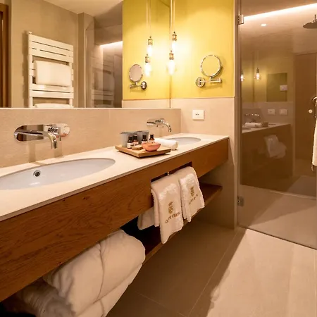 Conti Thun Wine Resort Puegnago Exterior photo